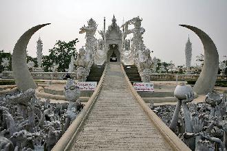 Храм Wat Rong Khun или Белый храм