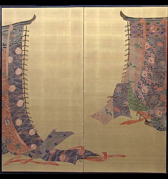 Золотая ширма с изображением кимоно. Начало XX в.